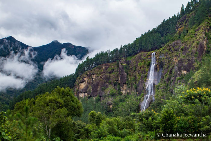 Visit Bambarakanda Waterfall Sri Lanka