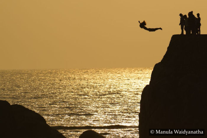 Cliff Jumping at Galle Fort City