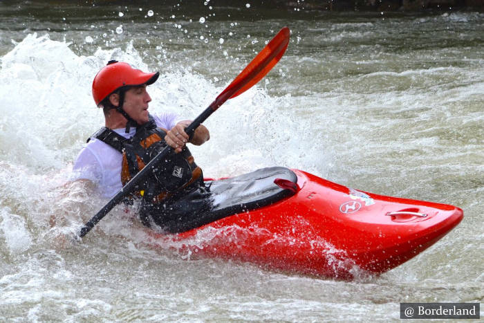 Kayaking in Kitulgala Sri Lanka